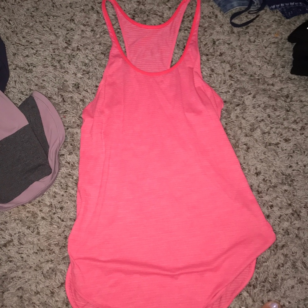 lulu top